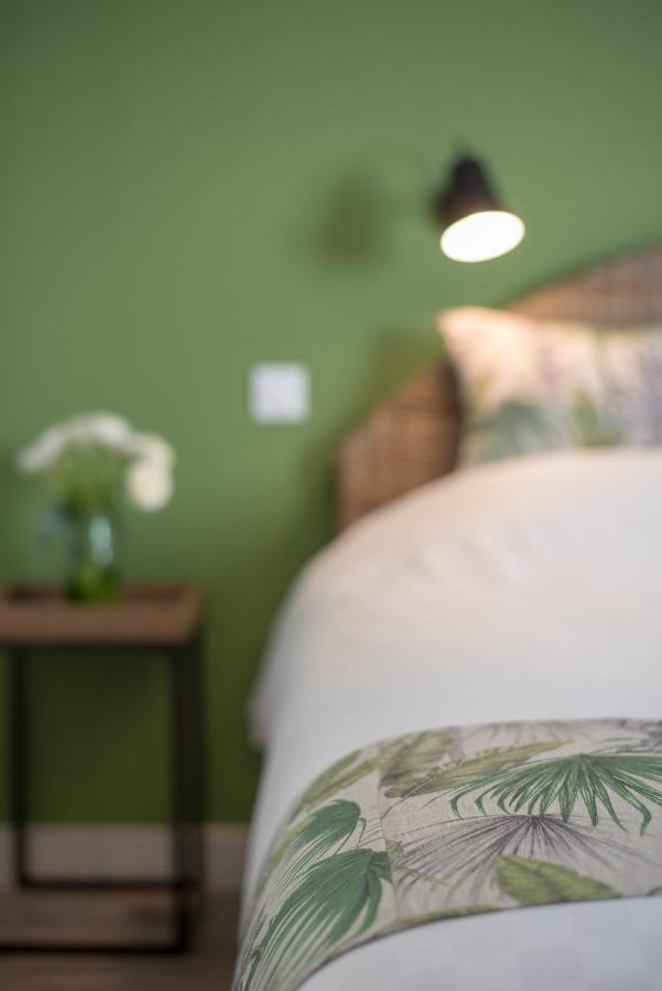 Sur Le Quai Bed and Breakfast Carcassonne Eksteriør billede
